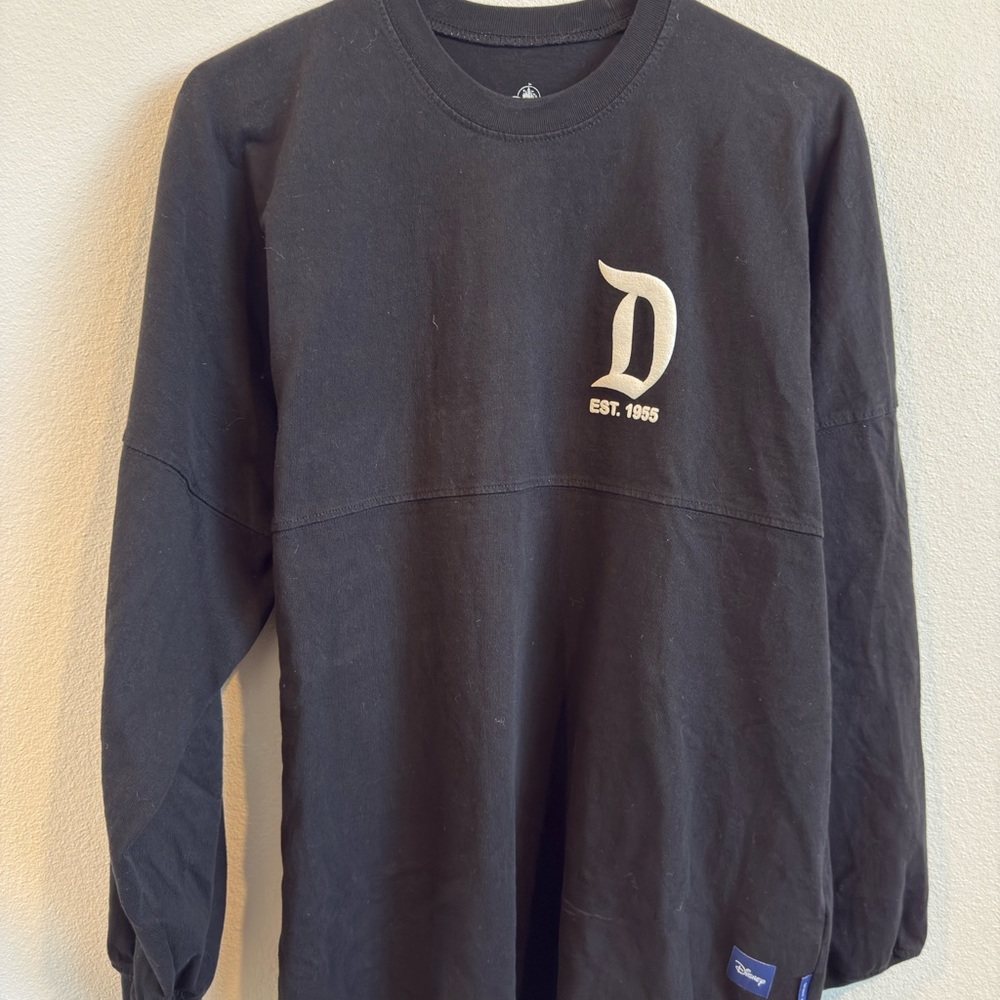 Disney Spirit Jersey Classic Black Long Sleeve Tee Size Medium